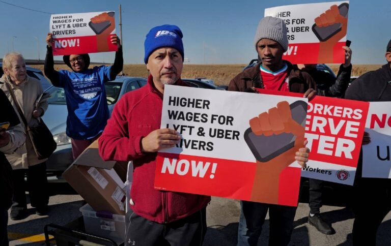 In Chicago, a Coalition of Unions, Community Organizers, and Riders Have Forced Uber to Come to the Table