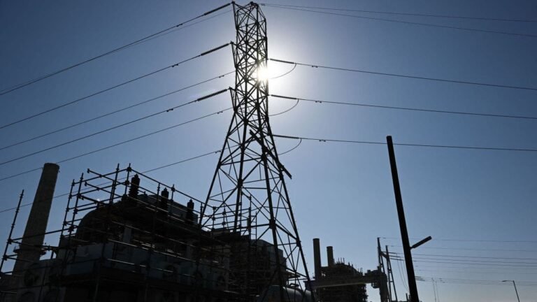 Energy retirements threaten US power grid stability, DOE report finds