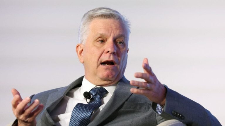 A top Trump Fed nominee renews calls to cut interest rates