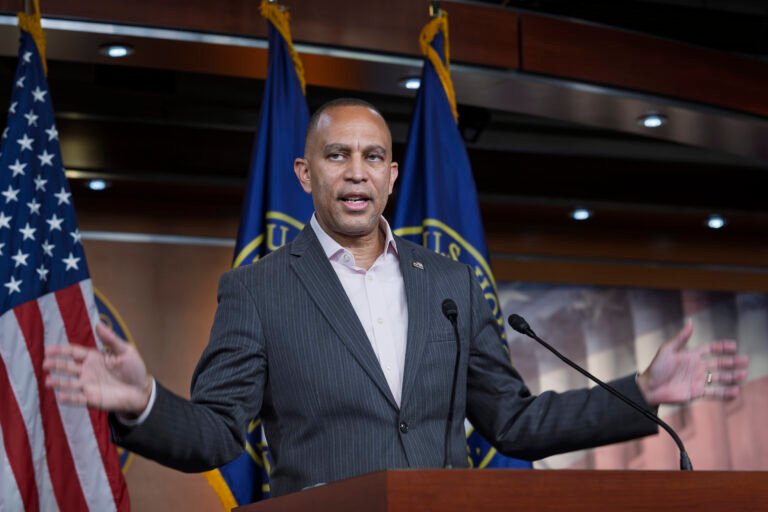 House Dems Find Their Mojo With the Epstein Saga