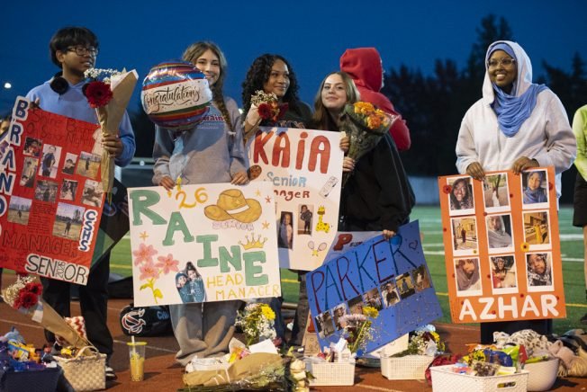 West Seattle Blog… | HIGH-SCHOOL SOCCER: Chief Sealth girls celebrate Senior Night