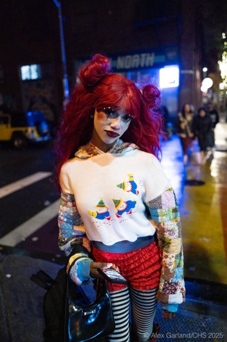 CHS Pics | A low-power Hilloweekend — Plus, the Capitol Hill Trick or Treat Hot Zone map