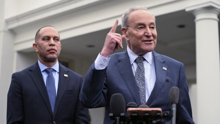 Republicans and Democrats battle over Obamacare subsidies amid shutdown