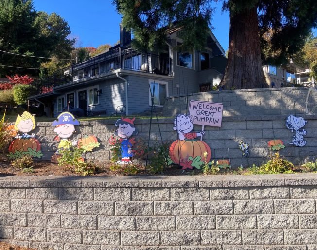 West Seattle Blog… | WEST SEATTLE HALLOWEEN: ‘Sincere pumpkin patches’