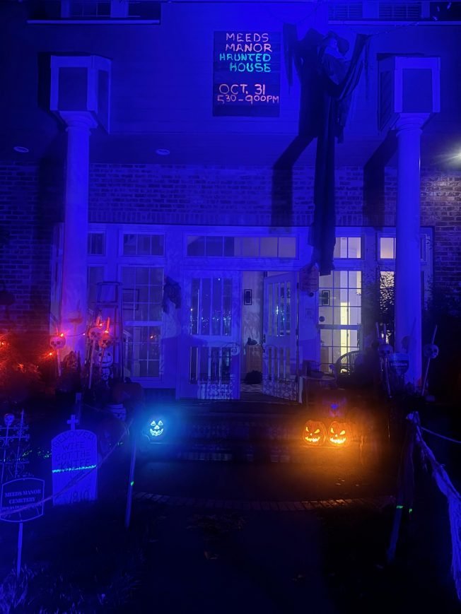 West Seattle Blog… | HALLOWEEN PREVIEW: Meeds Manor returns