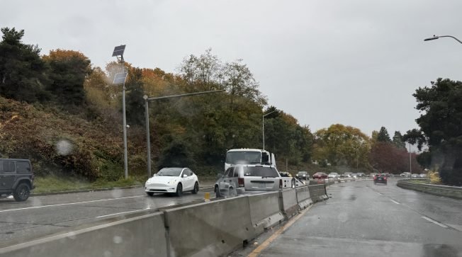 West Seattle Blog… | TRAFFIC ALERT: Crash on westbound West Seattle Bridge