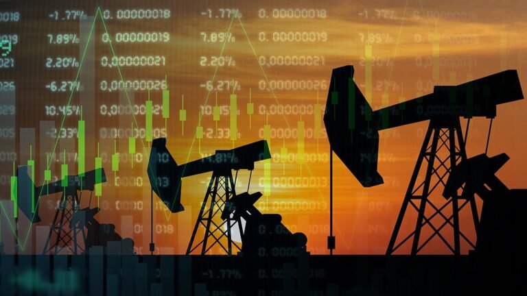 Oil prices jump 5% after US sanctions target Russian oil companies