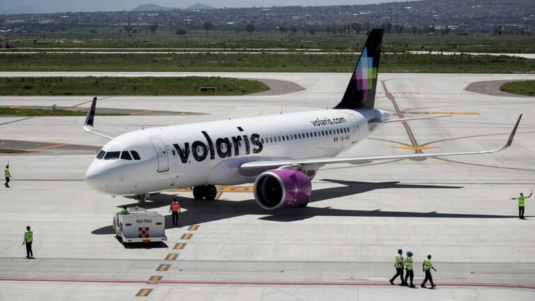 Trump administration slashes 13 routes from Mexican airlines into US